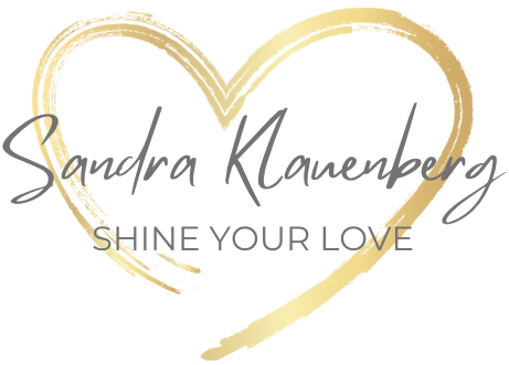 SHINE YOUR LOVE